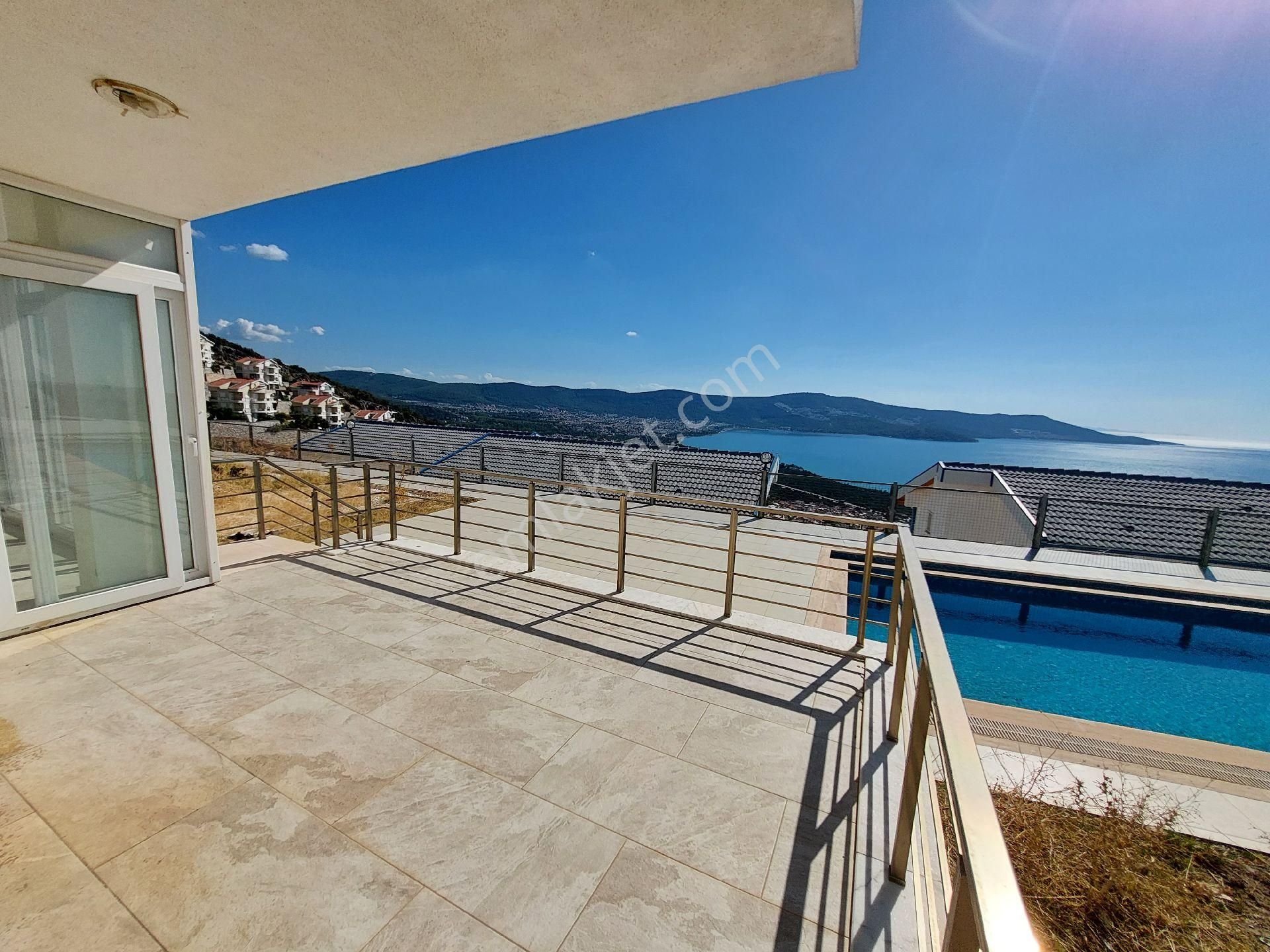 3+1 Villa Denize 600m Panoramik Deniz Doğa Manzaralı Otoparklı - Görsel 21