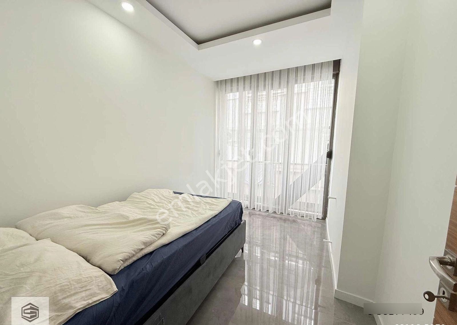 Fener Muratpaşa Belediyesi Yakını Katta 2+1 Ofis/işyeri - Görsel 4