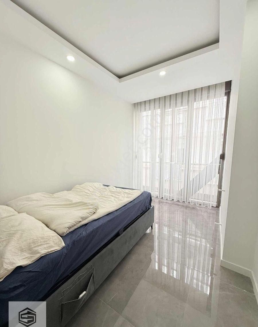 Fener Muratpaşa Belediyesi Yakını Katta 2+1 Ofis/işyeri - Görsel 8