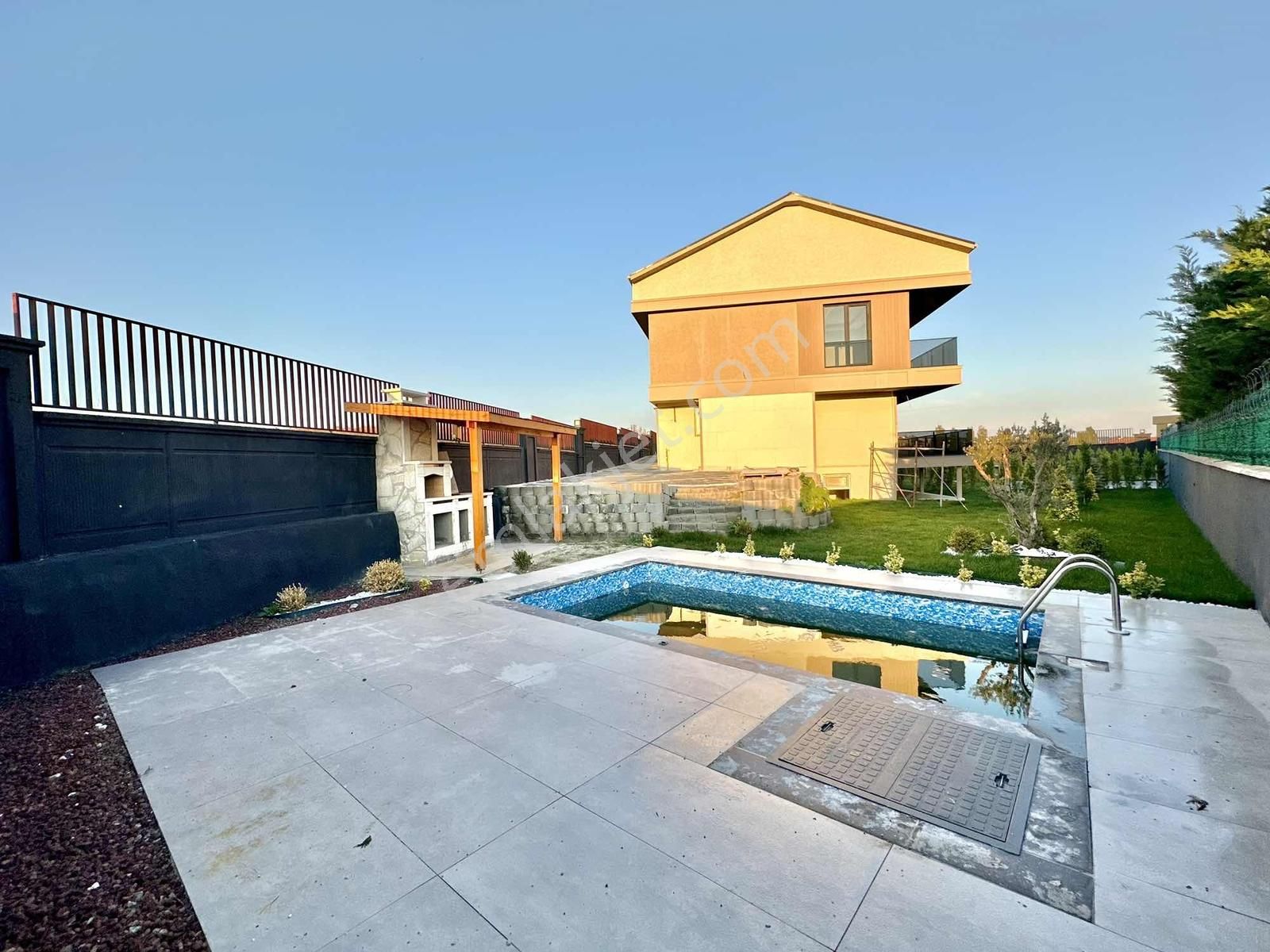 [kassel Yapı] Fırsat!!-geniş Bahçeli-havuzlu-5+1 Müstakil Villa - Görsel 10