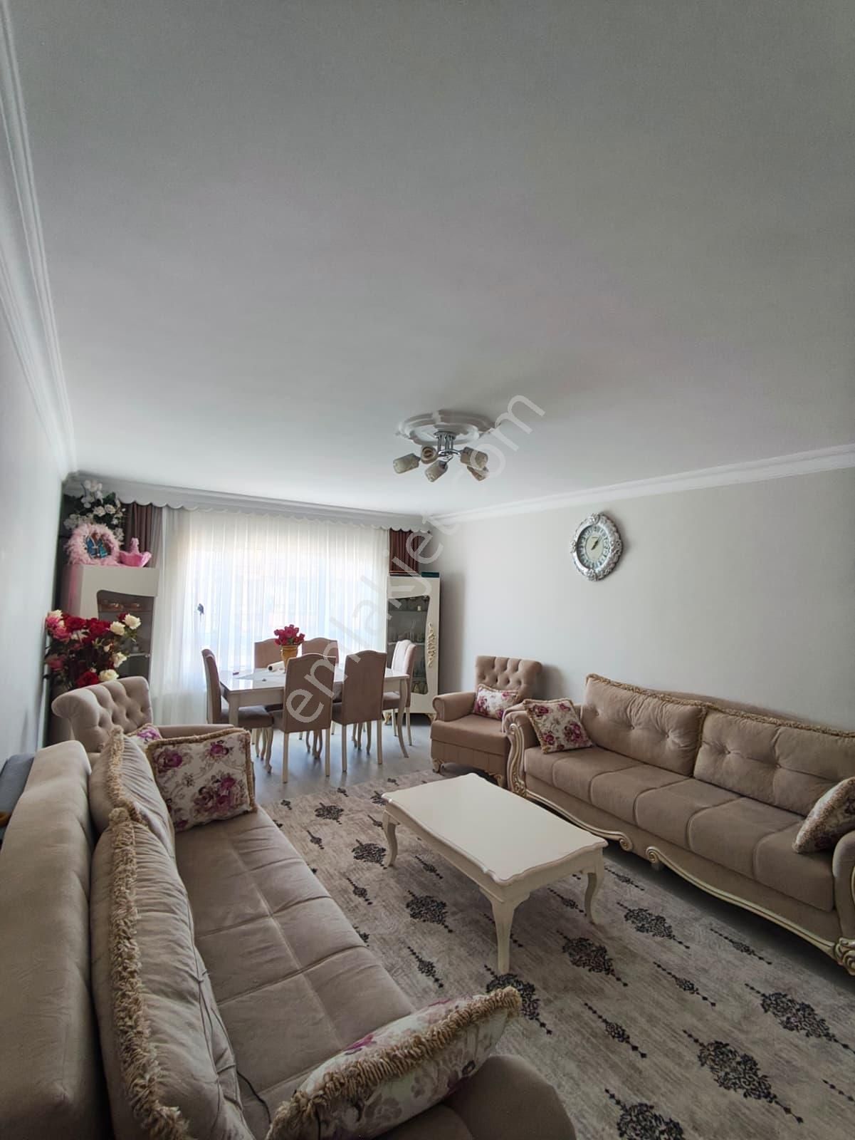 Sahibinden Kutlu Mah Merkezi Konumda Masrafsız 3+1 Daire