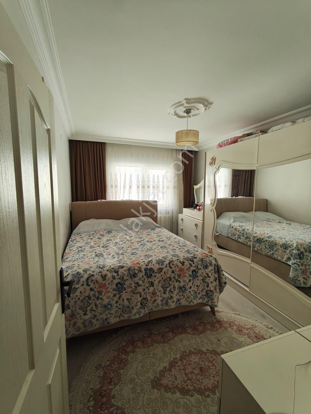 Sahibinden Kutlu Mah Merkezi Konumda Masrafsız 3+1 Daire - Görsel 8