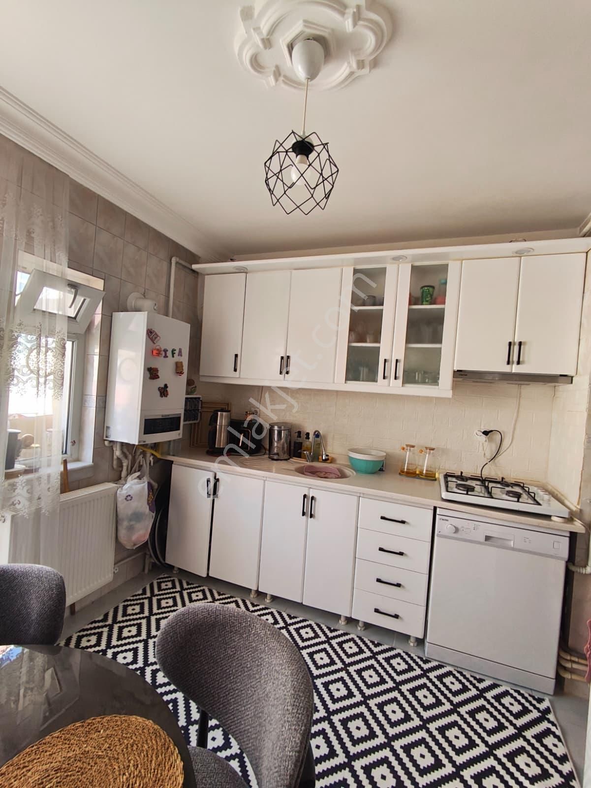 Sahibinden Kutlu Mah Merkezi Konumda Masrafsız 3+1 Daire - Görsel 11