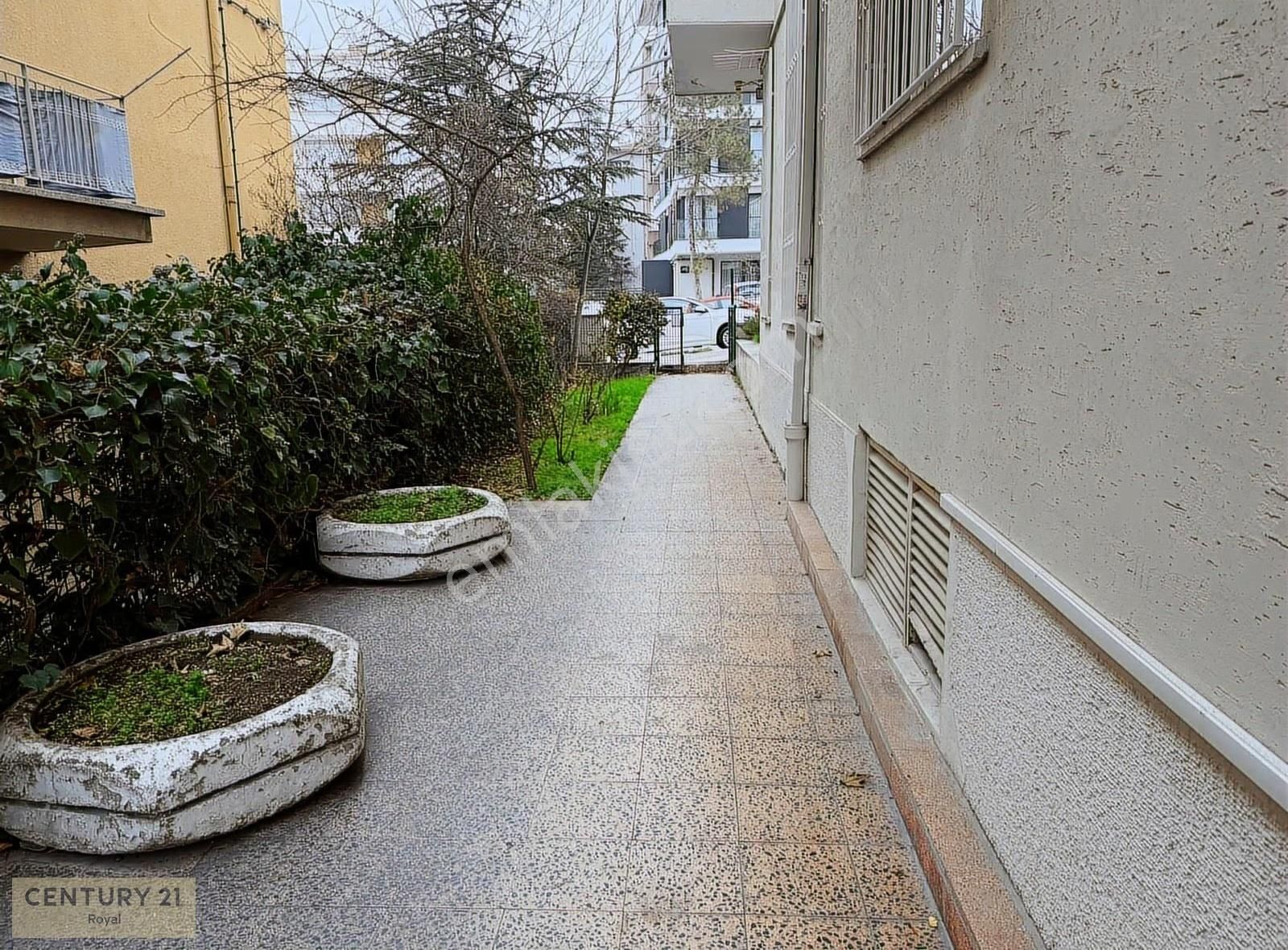 Aziziye Mahallesi Andrey Karlov Sokakta 4+1 Kiralık - Görsel 15