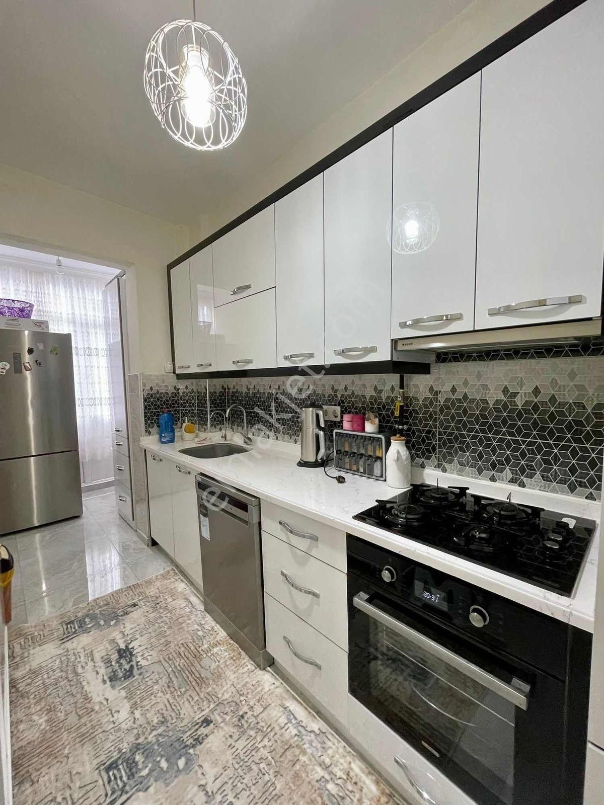 Dokuma Yeşiltepe'de Asansörlü Arakat Doğalgazlı 3+1 - Görsel 2