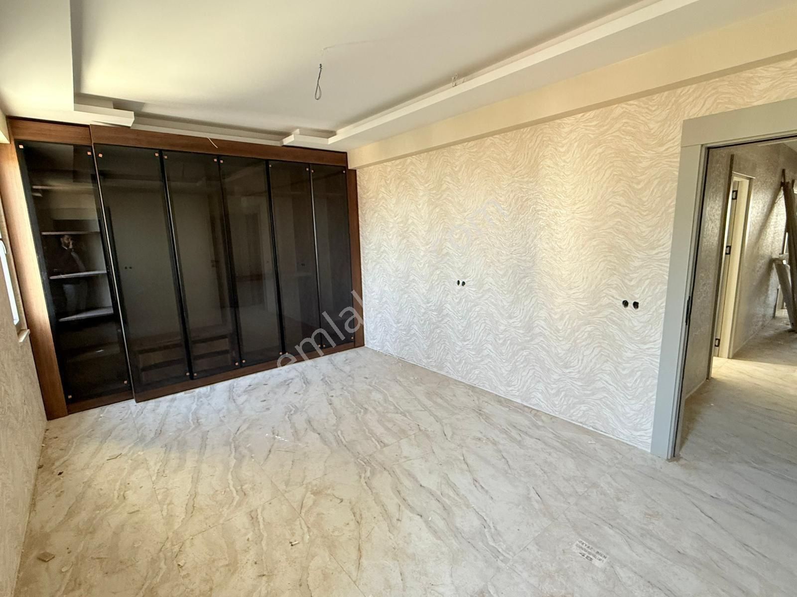 Güzelşehirde Merkezi Konumda 3+1 Daire - Görsel 7