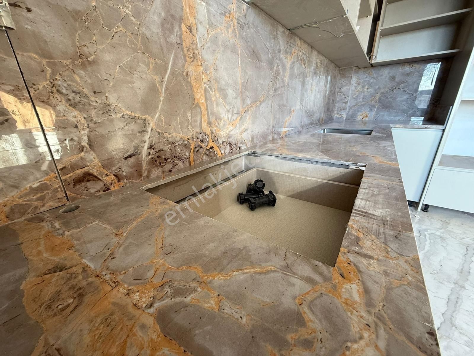 Güzelşehirde Merkezi Konumda 3+1 Daire - Görsel 16