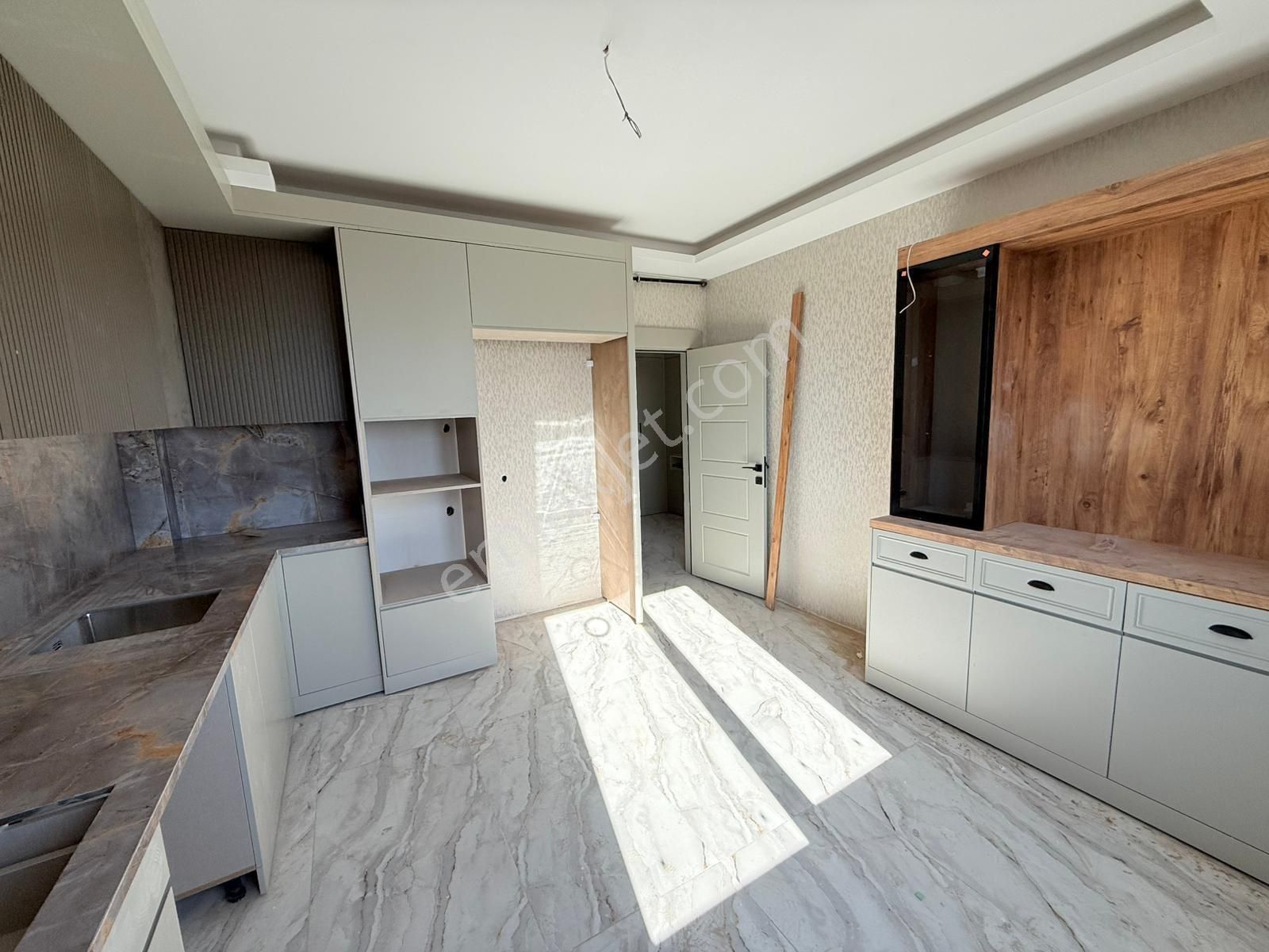 Güzelşehirde Merkezi Konumda 3+1 Daire - Görsel 15