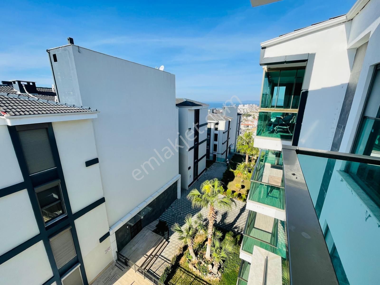 Değirmendere Mevkiinde Bemka Loca Sitesinde Deniz Manzaralı 2+1 Kiralıkdaire - Görsel 22