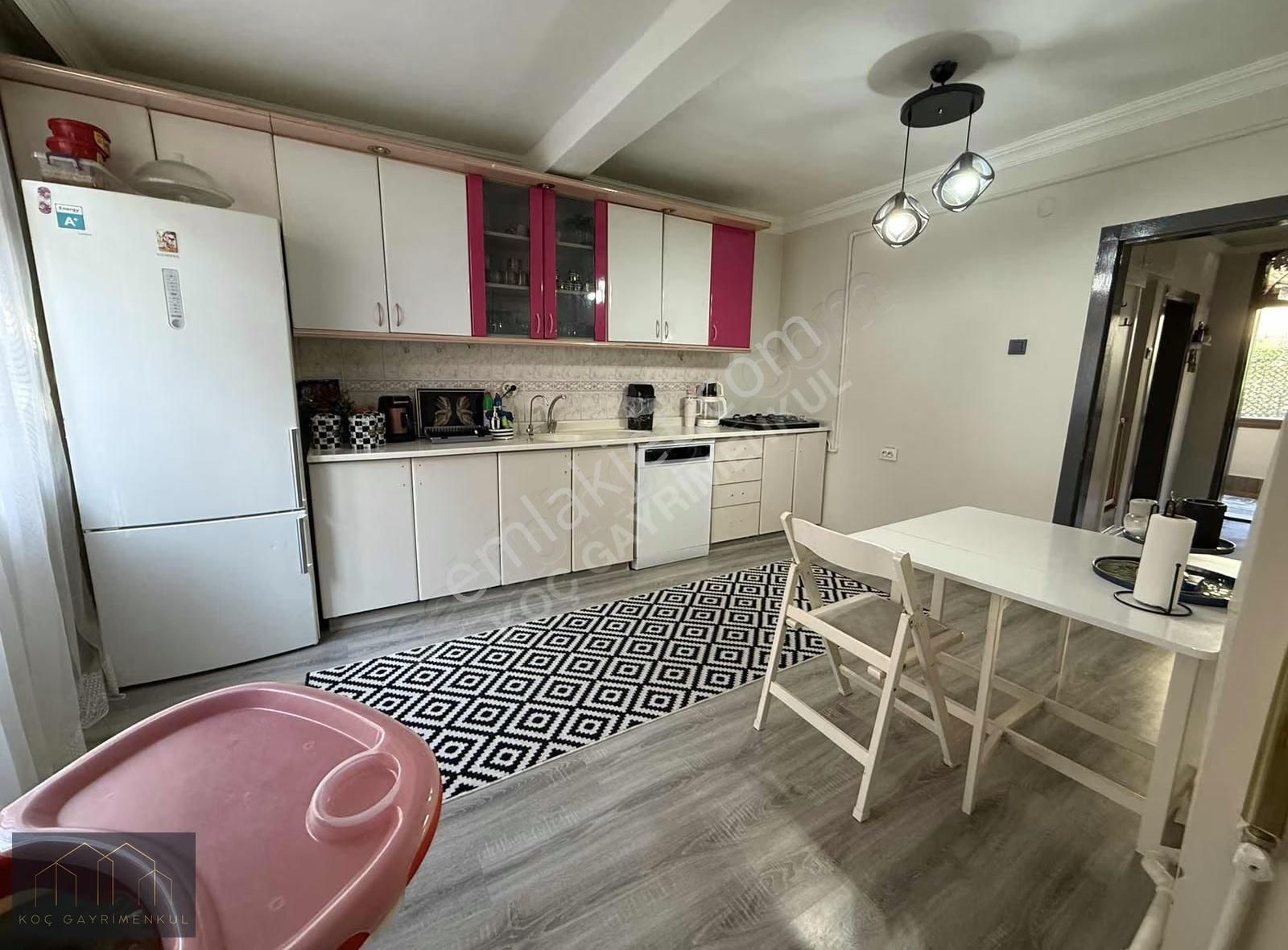 Koç Gayrimenkul'den Full Yapılı Masrafsız Müstakil Ev - Görsel 6