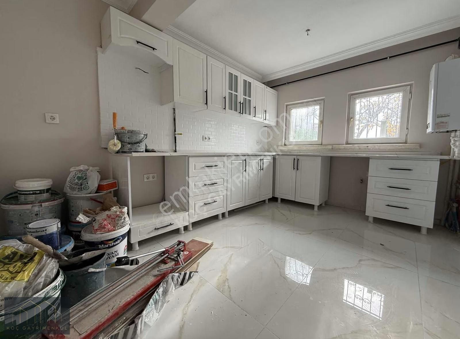 A'dan Z' Ye Komple Yenilenmiş Geniş M2 ,geniş Bahçeli Müstakil - Görsel 22