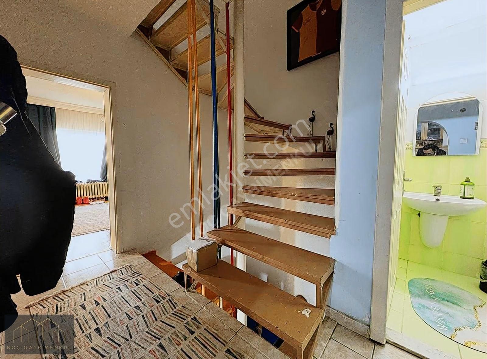 Koç Gayrimenkul'den 5+2 Bulvar Üzeri Köşe Başı Triplex - Görsel 15