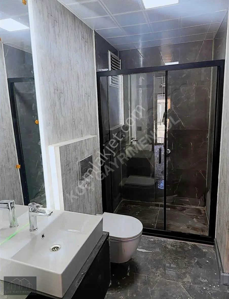 Mebuskent'in En Değerli Bölgesinde, Full Yapılı 5+1 Villa - Görsel 2