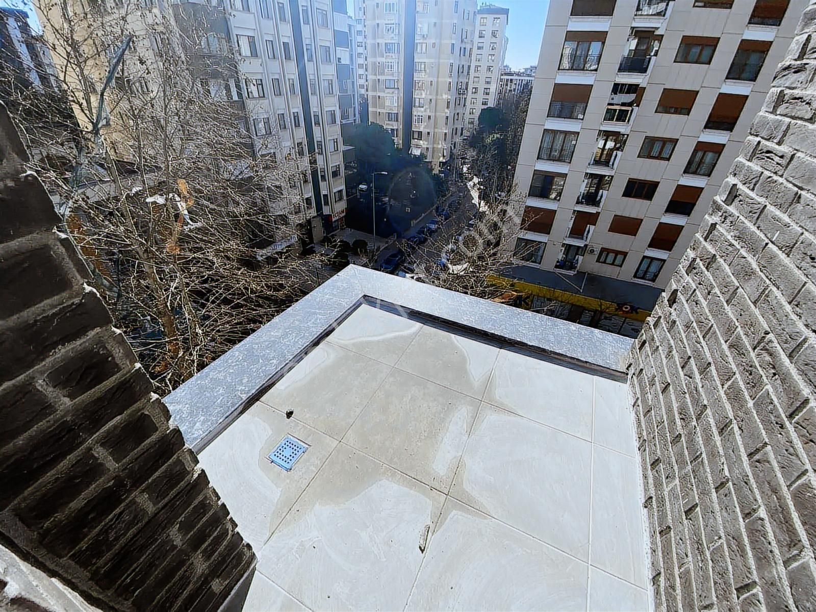 Turyap'tan Kozzy Avm'ye Yürüme Mesafesinde Balkonlu Sıfır 3+1 - Görsel 12