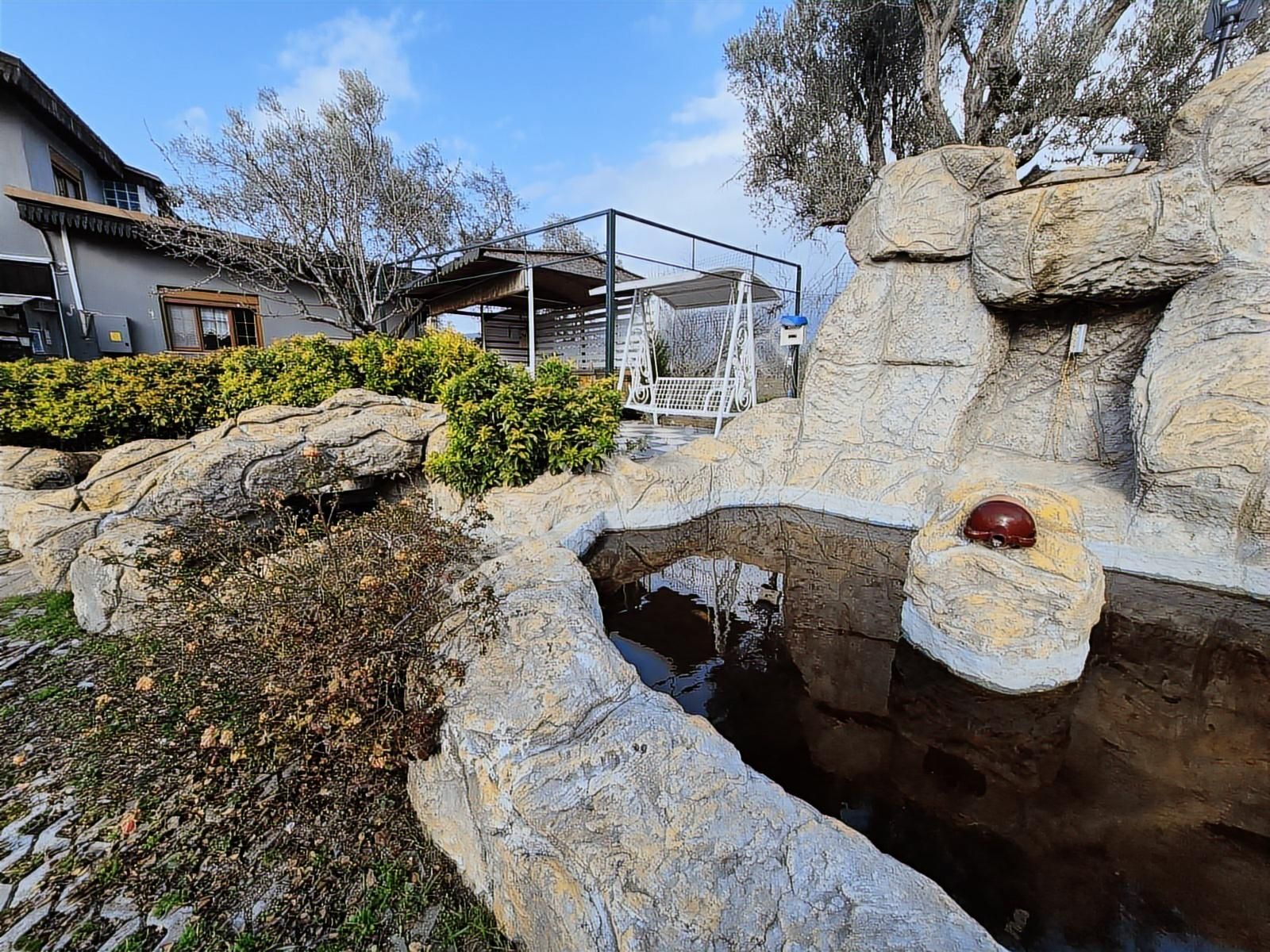 Buca Kırıklarda 4510m2 Arazi Ve Dubleks Havuzlu Villa - Görsel 8