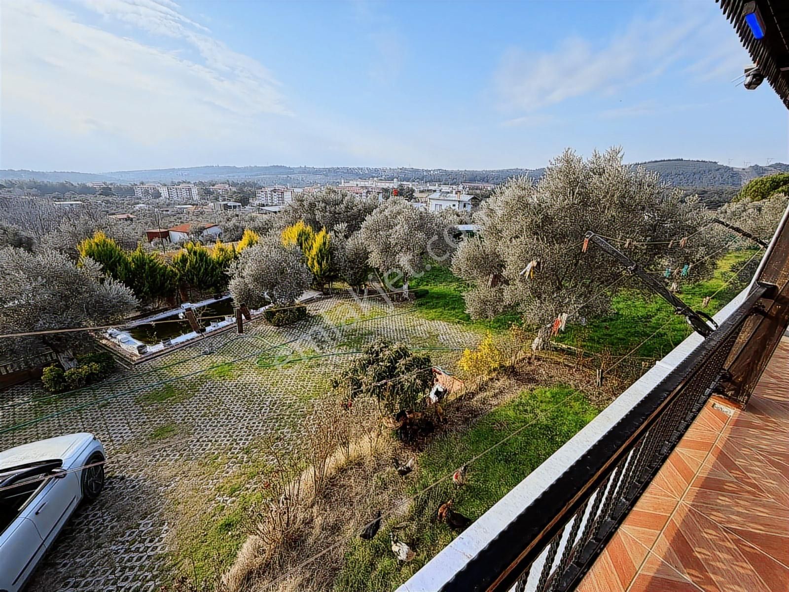 Buca Kırıklarda 4510m2 Arazi Ve Dubleks Havuzlu Villa - Görsel 35