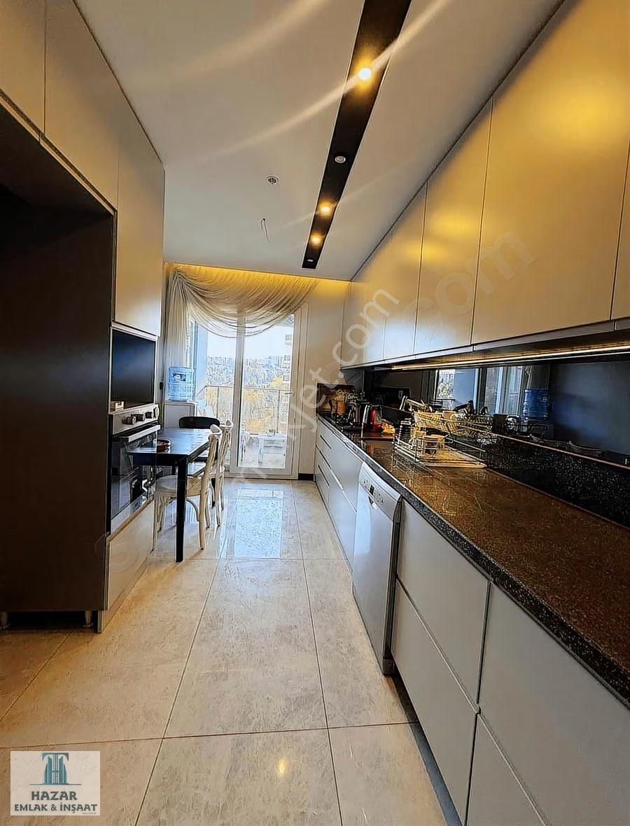 Florya Royal'de Cepheleri Açık Daire - Görsel 21