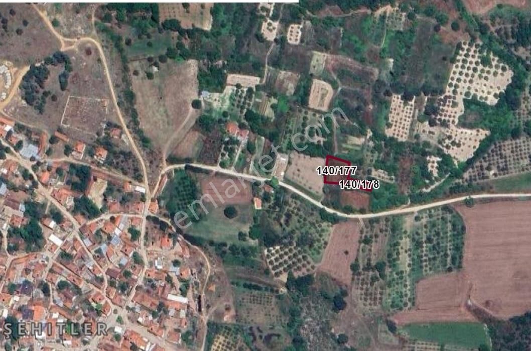 Ulucandan İnegöl Şehitler Mahallesinde Satılık İmarlı Arsalar