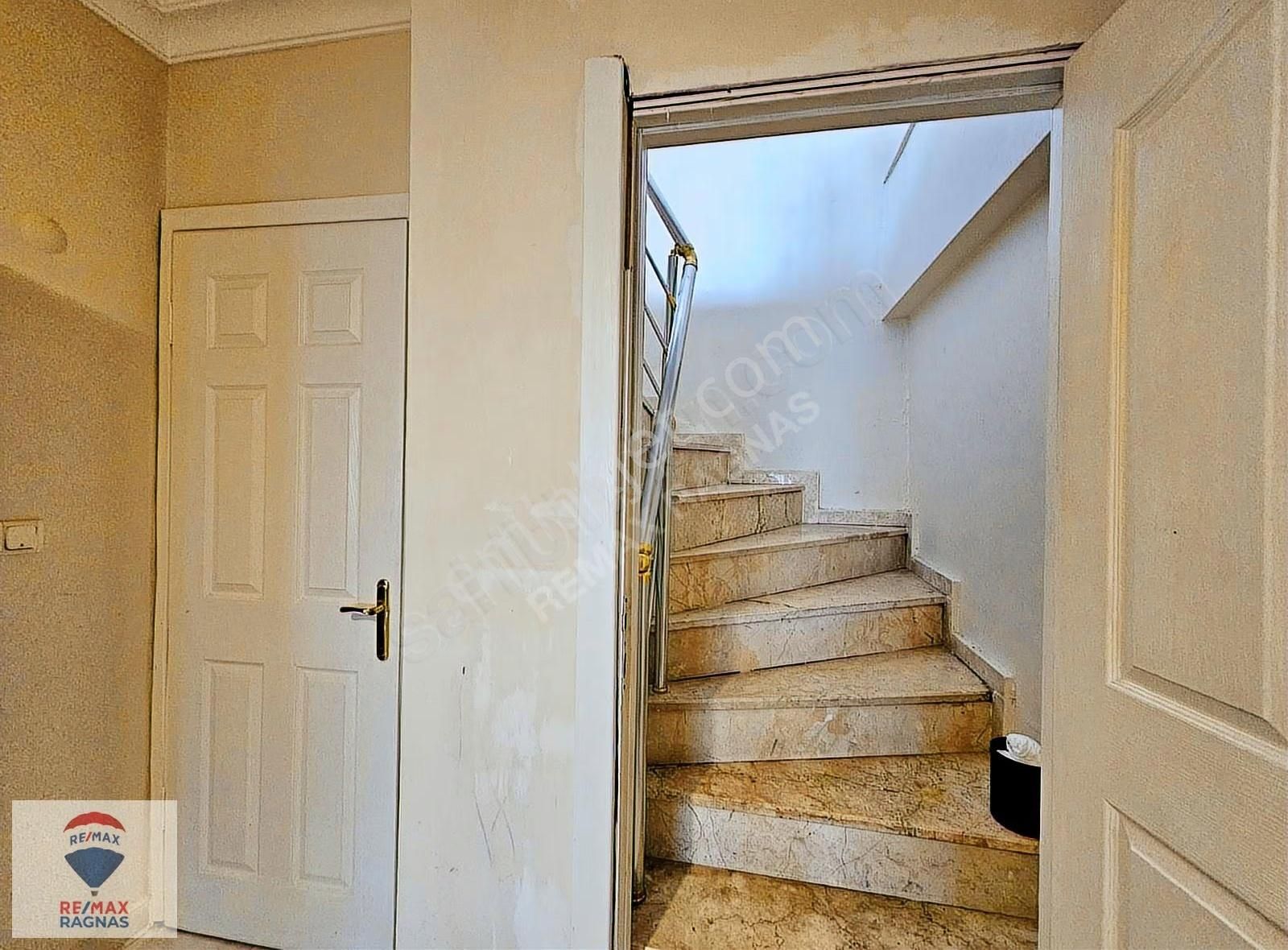 Taşdelenin Kalbinde Teraslı Çatı Dubleksi Keyifli Yaşam Alanı - Görsel 7