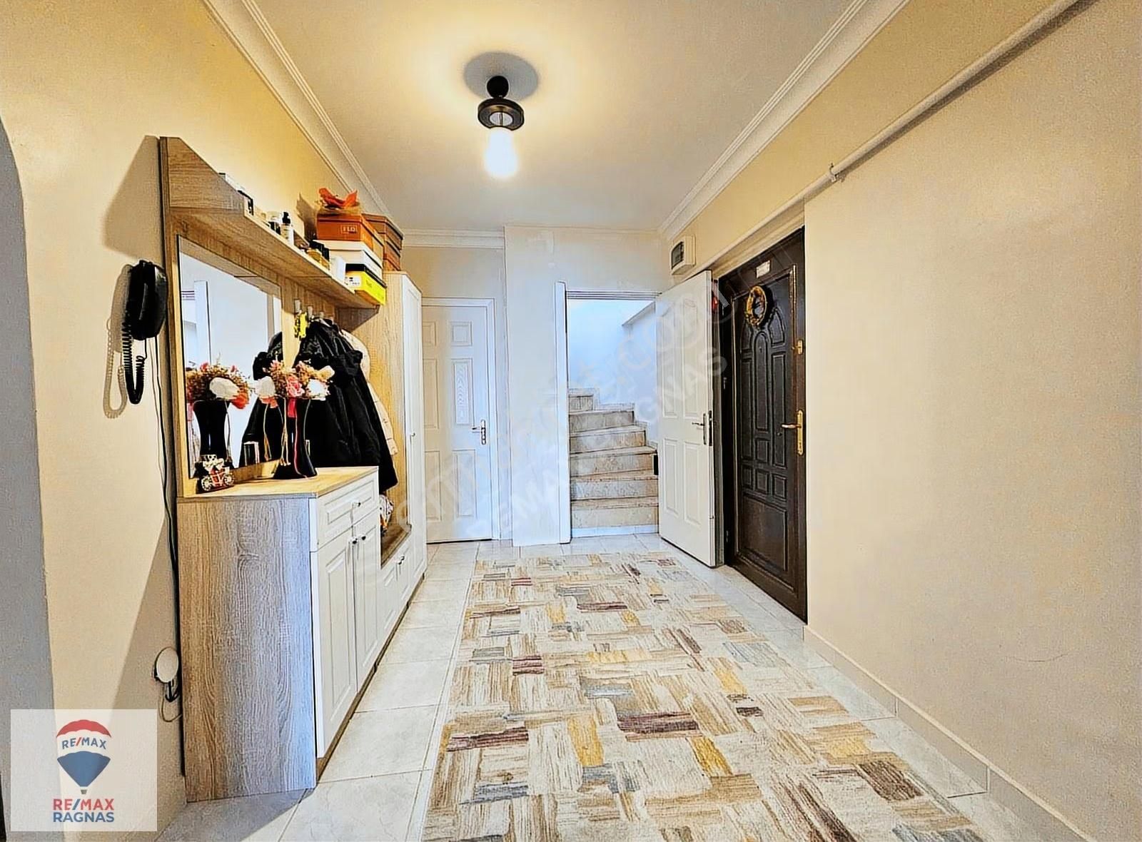 Taşdelenin Kalbinde Teraslı Çatı Dubleksi Keyifli Yaşam Alanı - Görsel 8