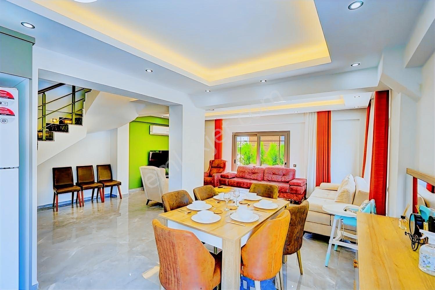 Fethiye Karagedikte Satılık 4+1 Havuzlu Müstakil Villa - Görsel 21