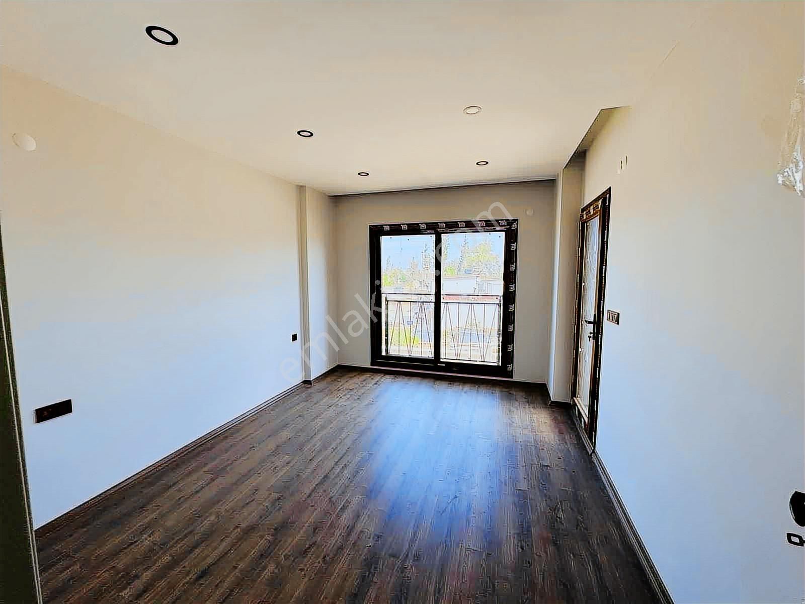 Güzelçamlı'da Tek Müstakil Geniş Bahçeli Satılık 3+1 Villa - Görsel 11