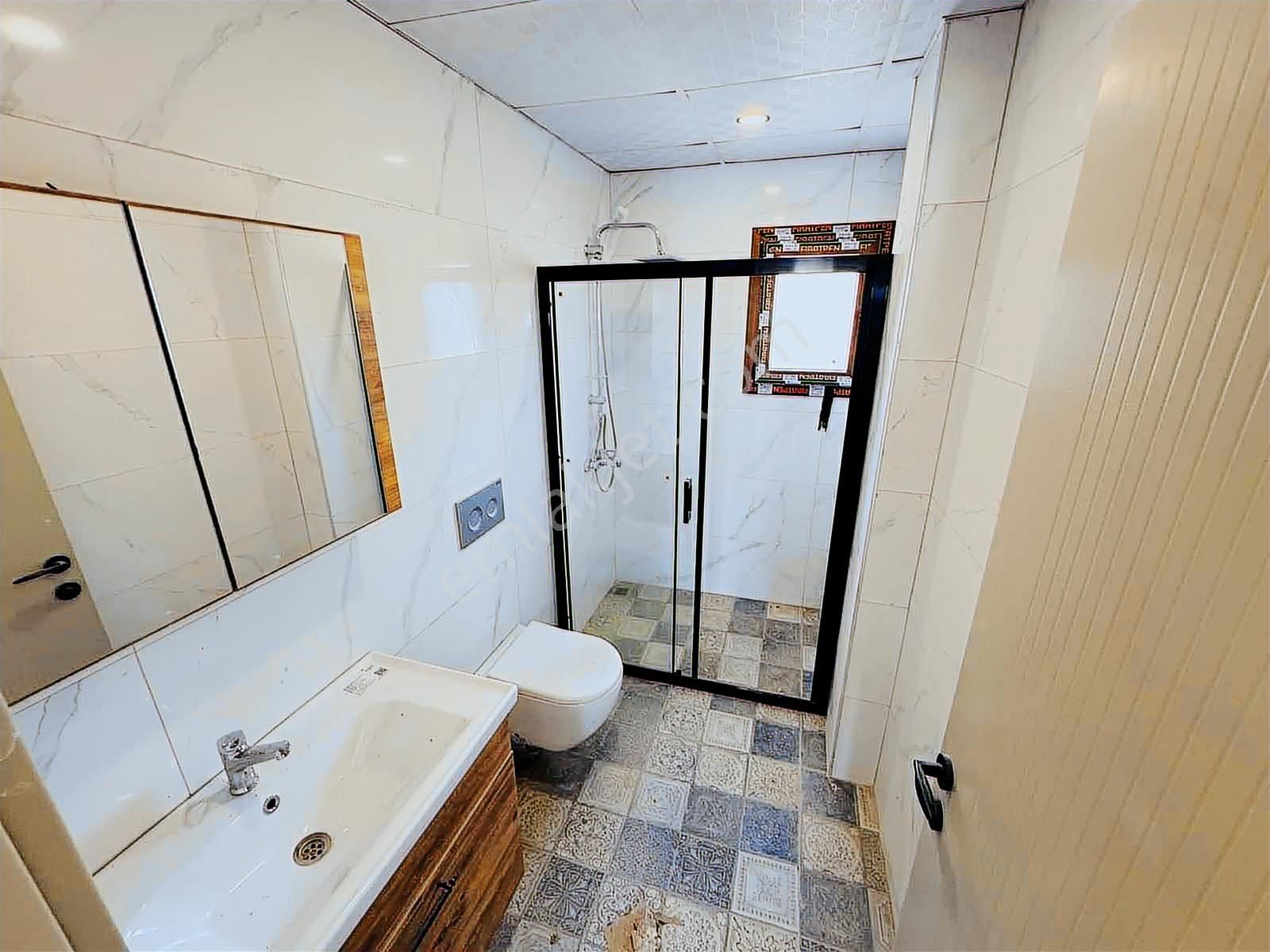 Güzelçamlı'da Tek Müstakil Geniş Bahçeli Satılık 3+1 Villa - Görsel 26