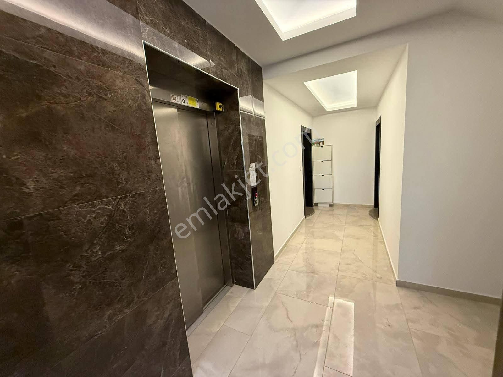 Kuşadası Davutlar’da Havuzlu Site İçerisinde 2 + 1 Daire Satılık - Görsel 14