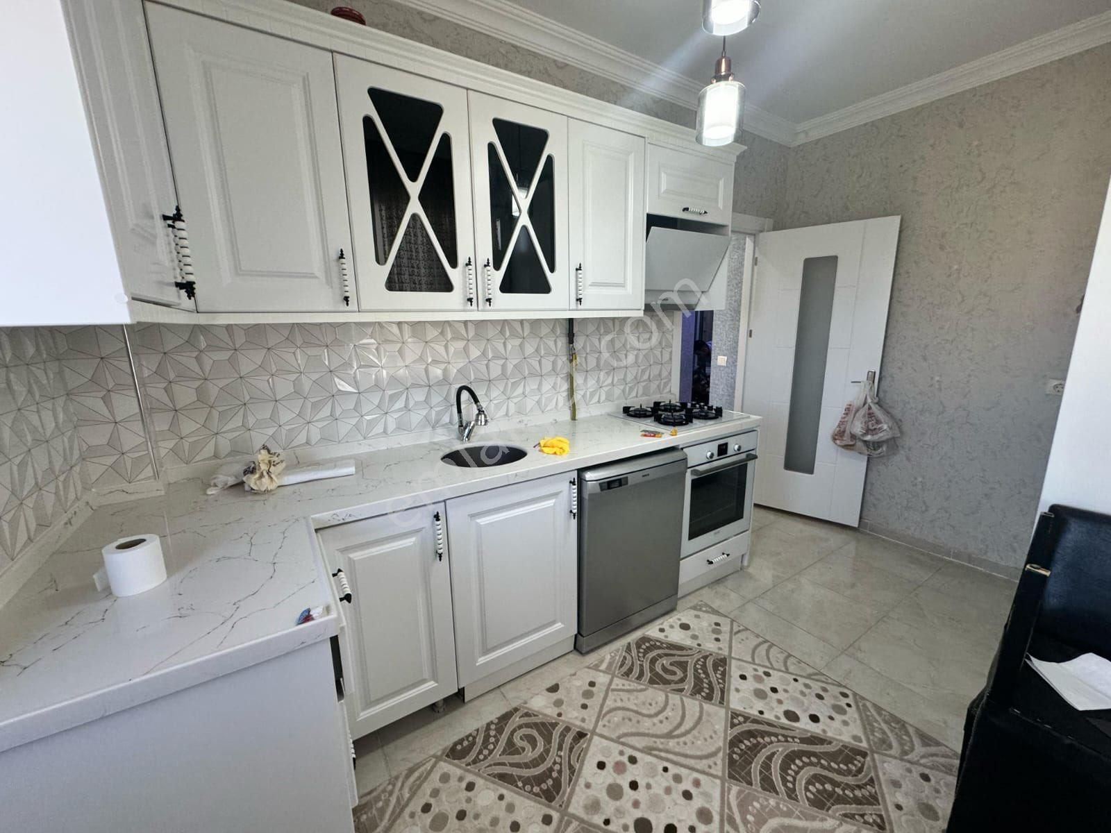 Seyrantepe Mah Full Eşyalı Ara Kat Süper Daire - Görsel 7