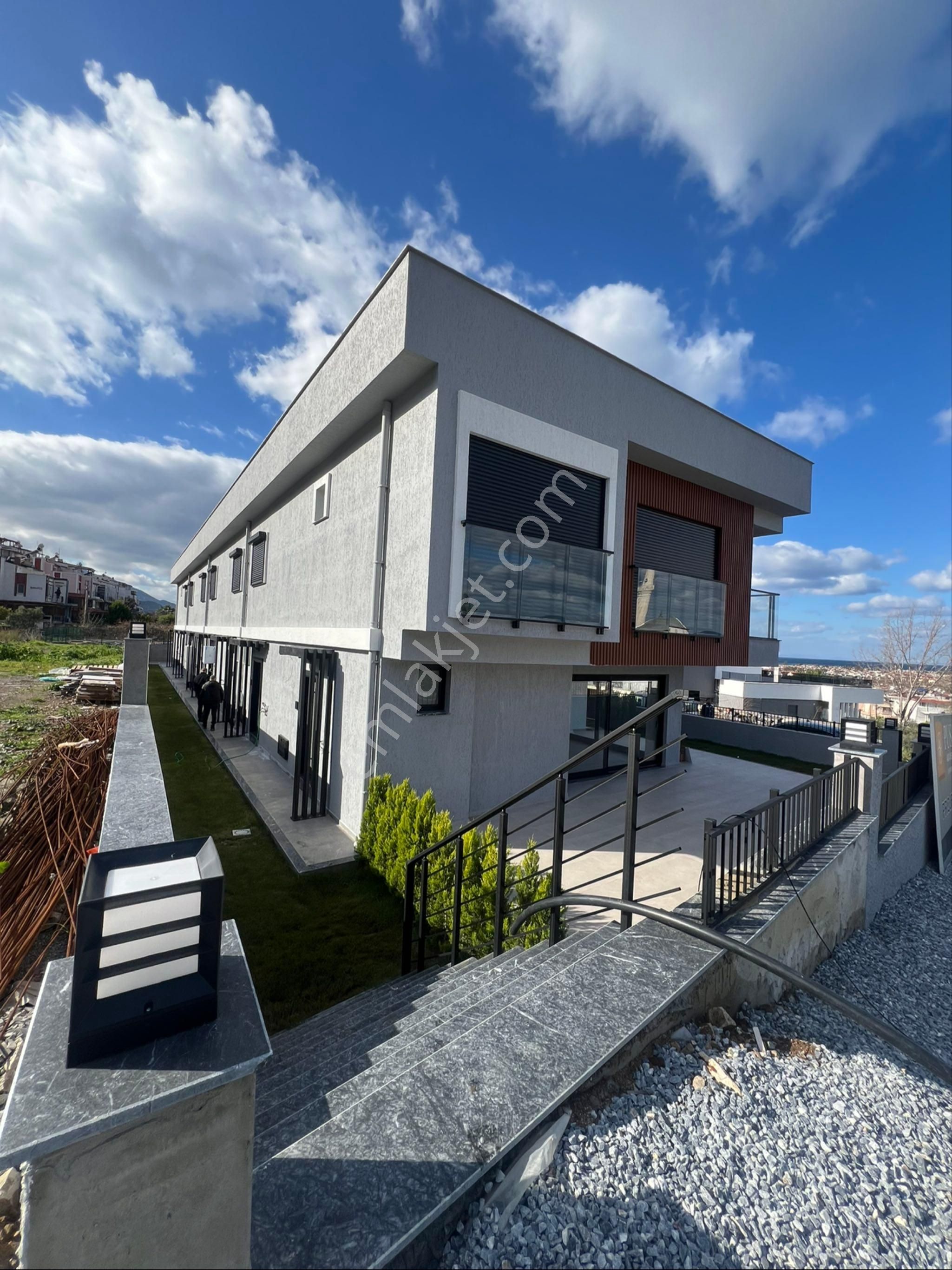 Kuşadası Güzelçamlı’da 3 + 1 Yazlık Satılık - Görsel 10