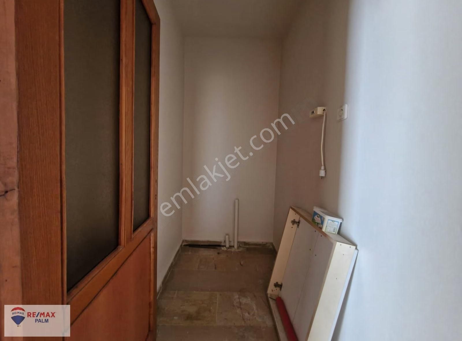 Remax Palm'den 5 Balkonlu Full Deniz Manzaralı Kiralık 4+1 Daire - Görsel 2