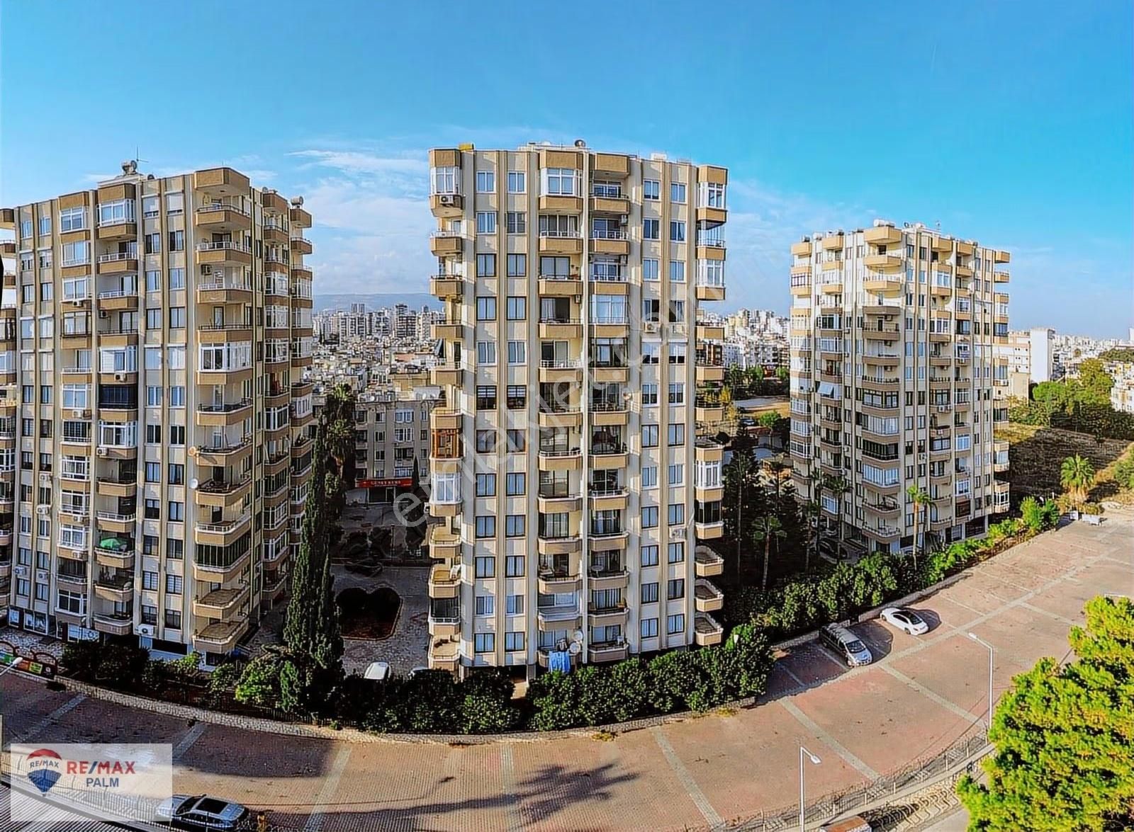 Remax Palm'den 5 Balkonlu Full Deniz Manzaralı Kiralık 4+1 Daire - Görsel 3