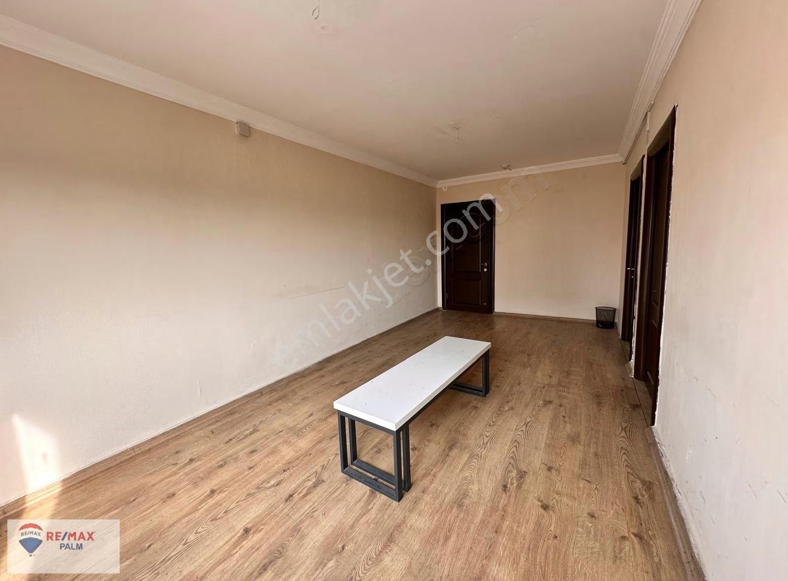Remax Palm'den Liman Karşısı 5 Odalı Prestijli Kiralık Ofis - Görsel 6