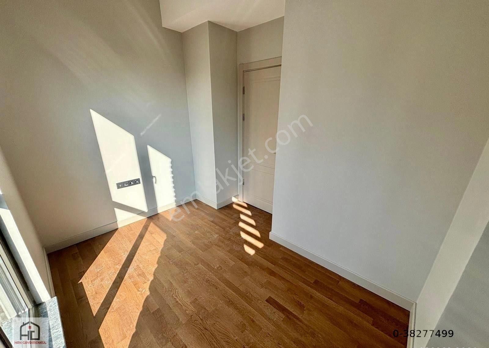 Özgürlük Parkına Yakın 3+1 Ebeveynli Ultra Lüks Sıfır!! - Görsel 6