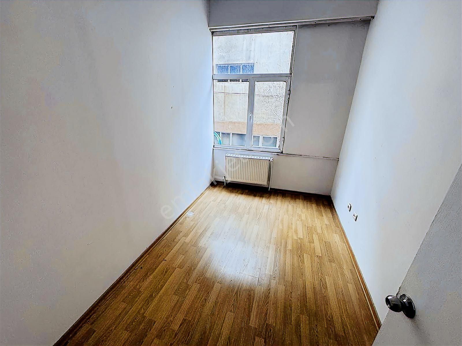 Kadıköy Hasanpaşa'da Gazhane'nin Yanında Kiralık 160 M2 Dükkan - Görsel 12
