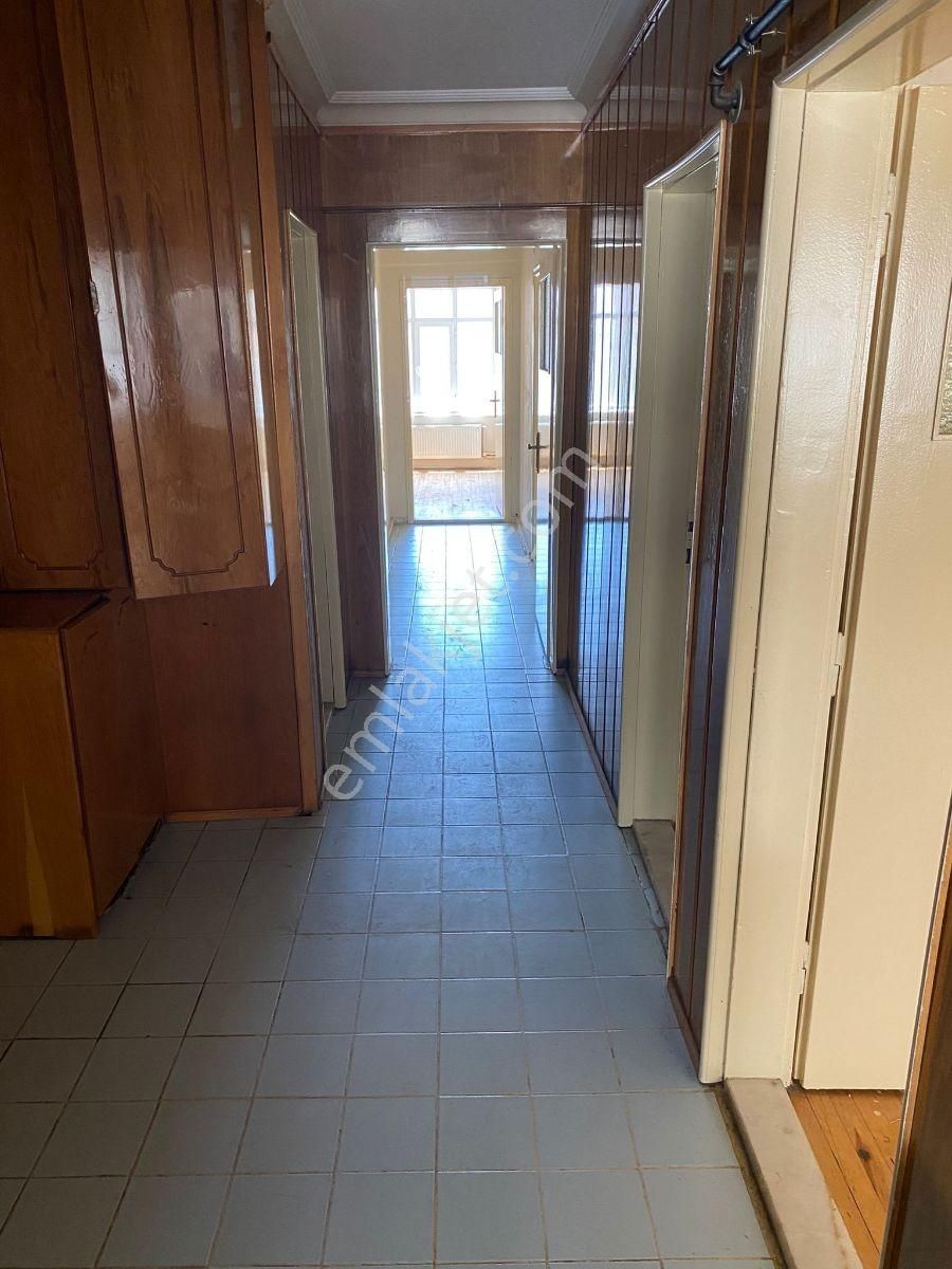 İstanbul Caddesi Arakat Satılık Geniş Daire - Görsel 9