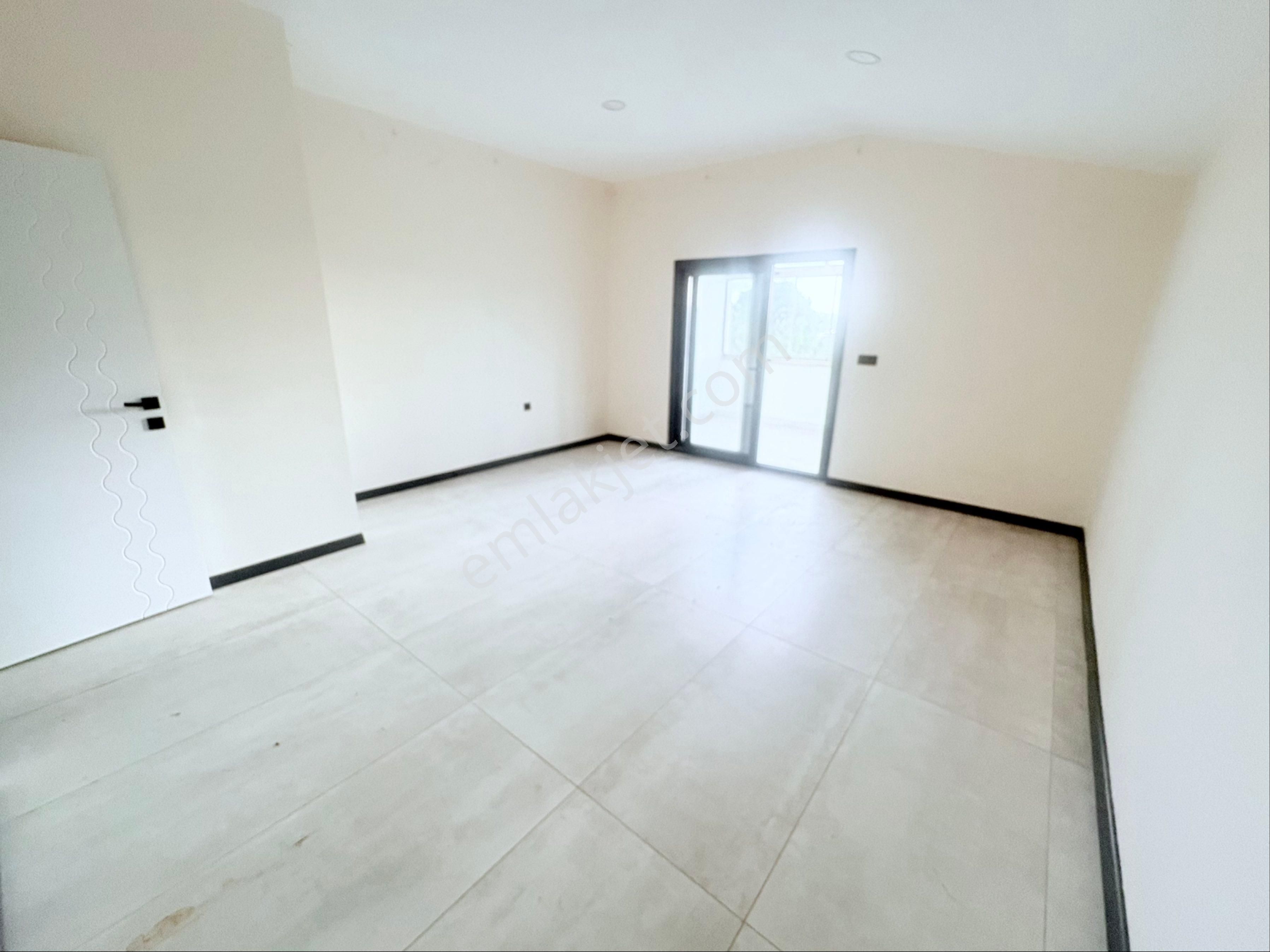 Havuzlu Müstakil Bahçeli Kapalı Mutfak 4+1 Tripleks Villa - Görsel 31