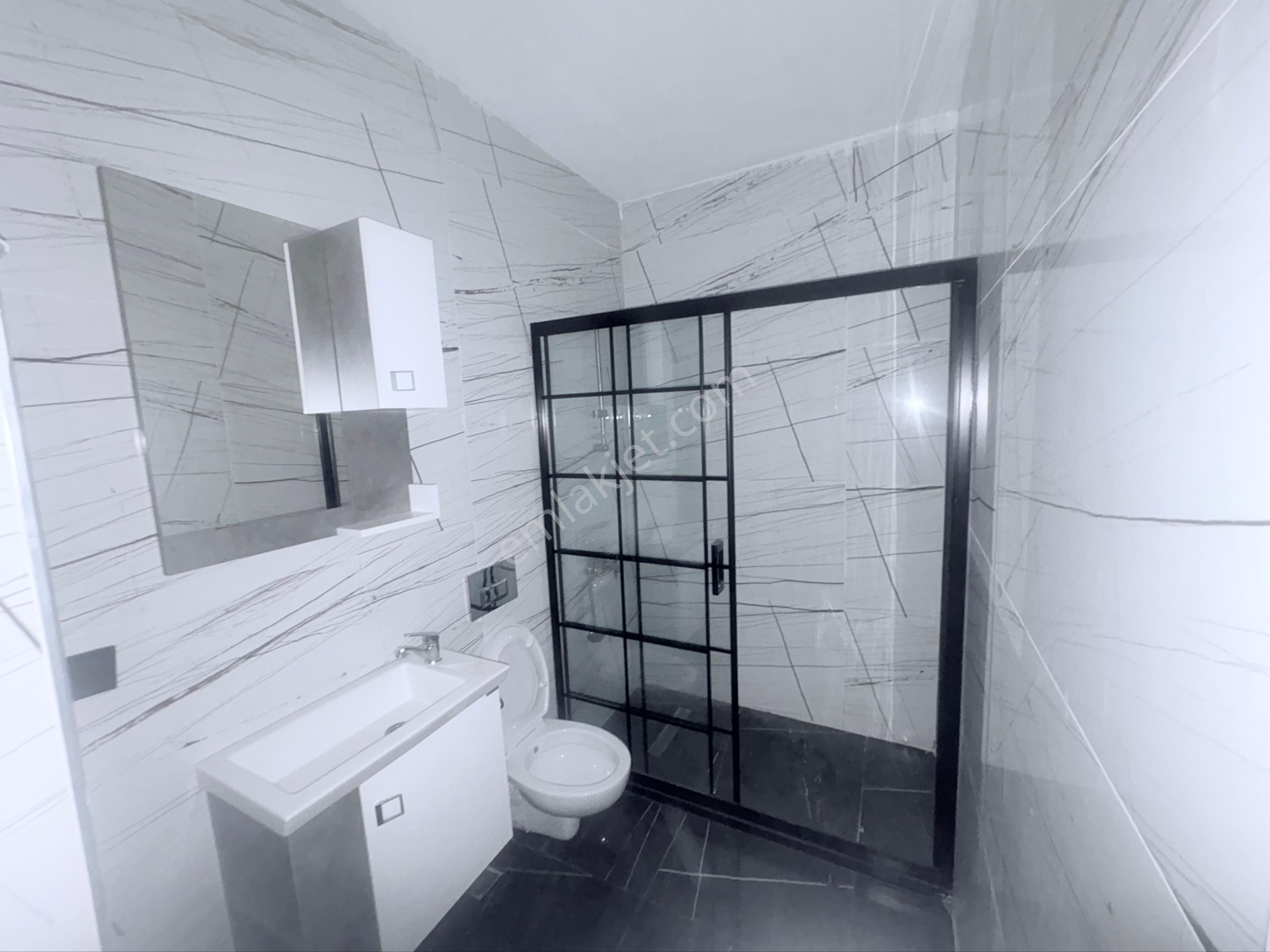 Havuzlu Müstakil Bahçeli Kapalı Mutfak 4+1 Tripleks Villa - Görsel 30