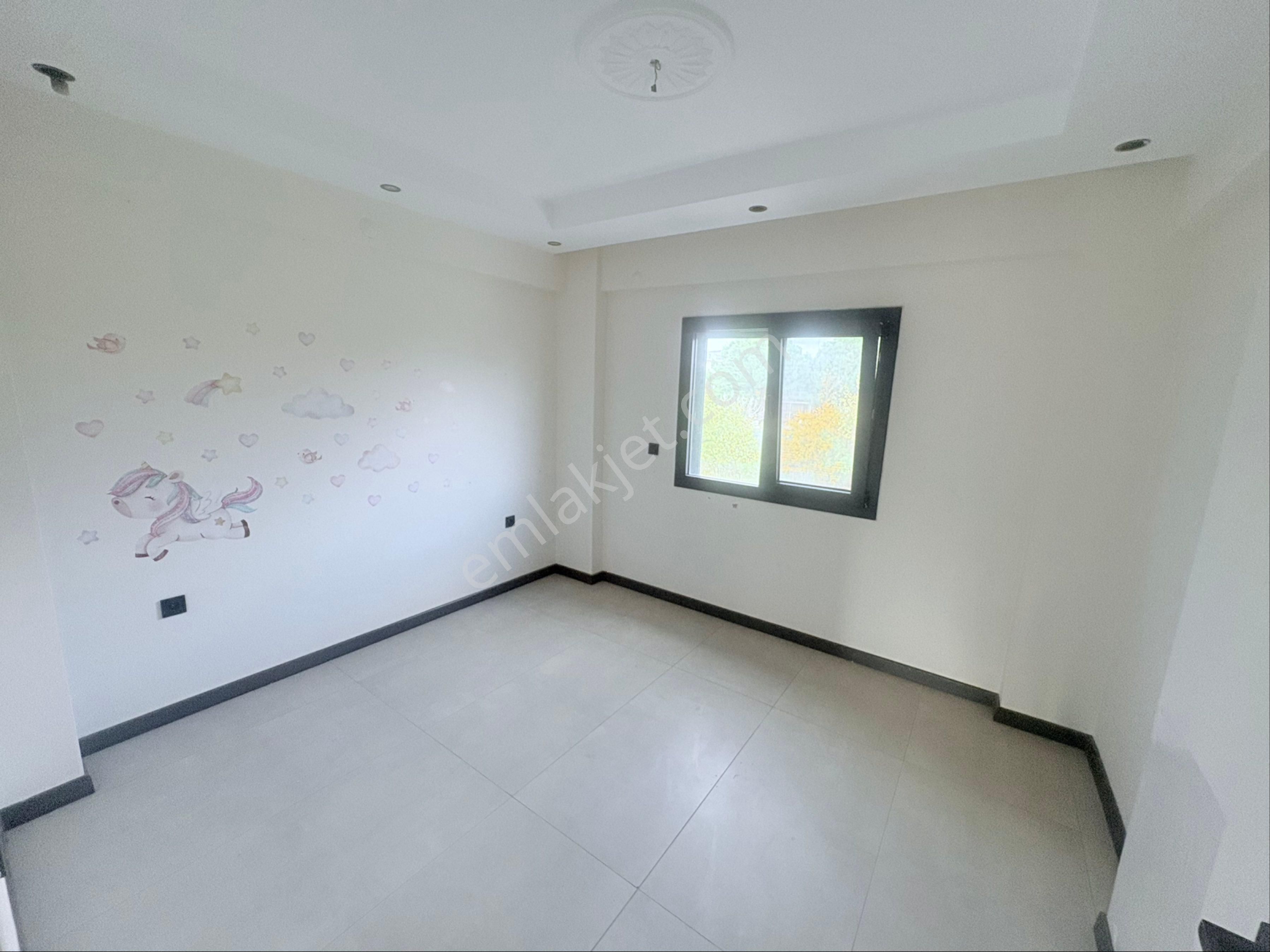 Havuzlu Müstakil Bahçeli Kapalı Mutfak 4+1 Tripleks Villa - Görsel 19