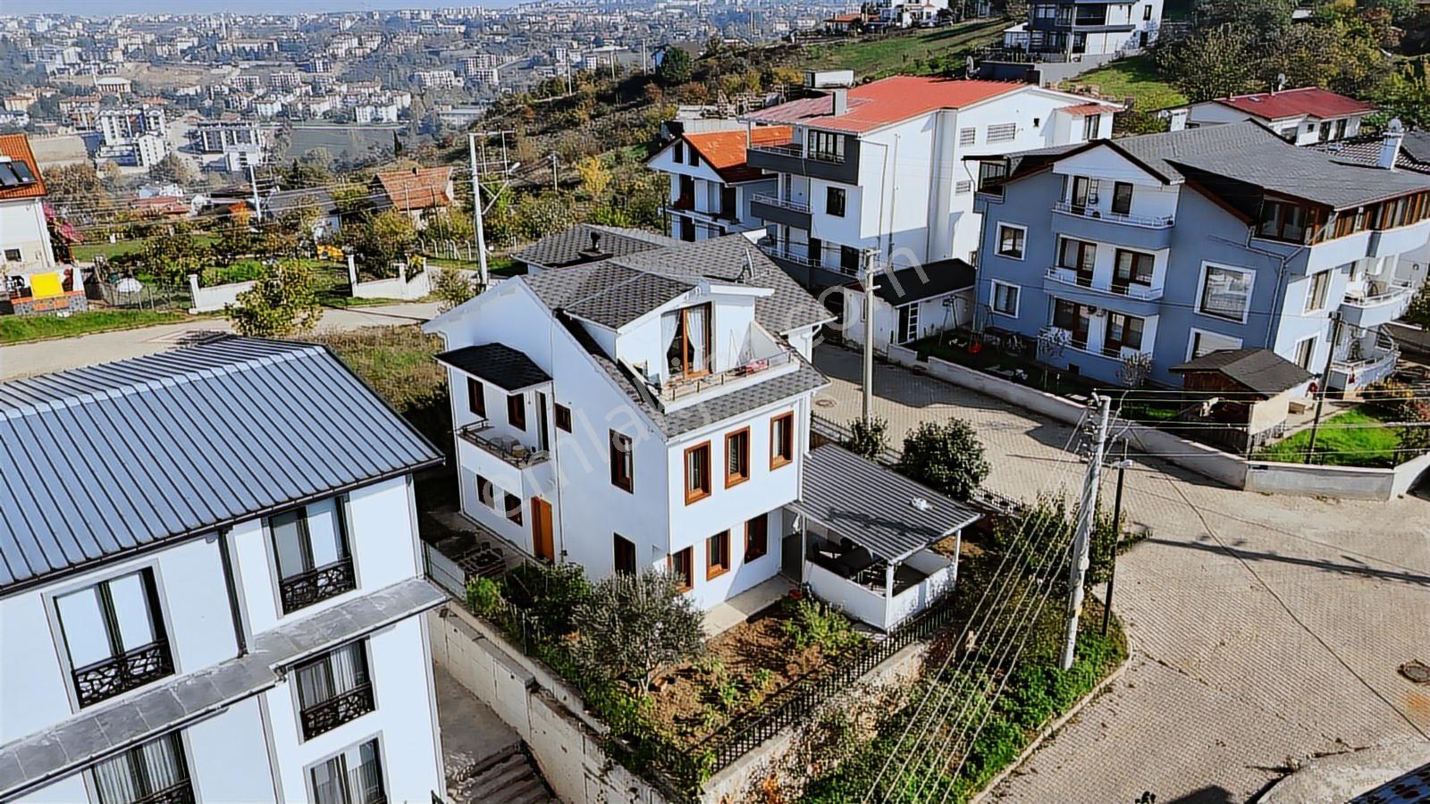 Tarcanlar'dan Satılık Döngelde Doğa Ve Deniz Manzaralı Tripleks - Görsel 18
