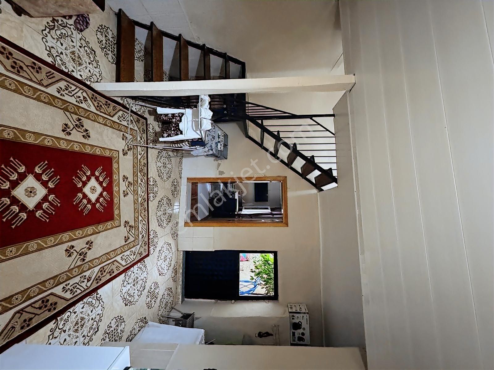 Bayındır Hacıbeşir Mahallesi'nde Mükemmel Müstakil Ev - Görsel 3