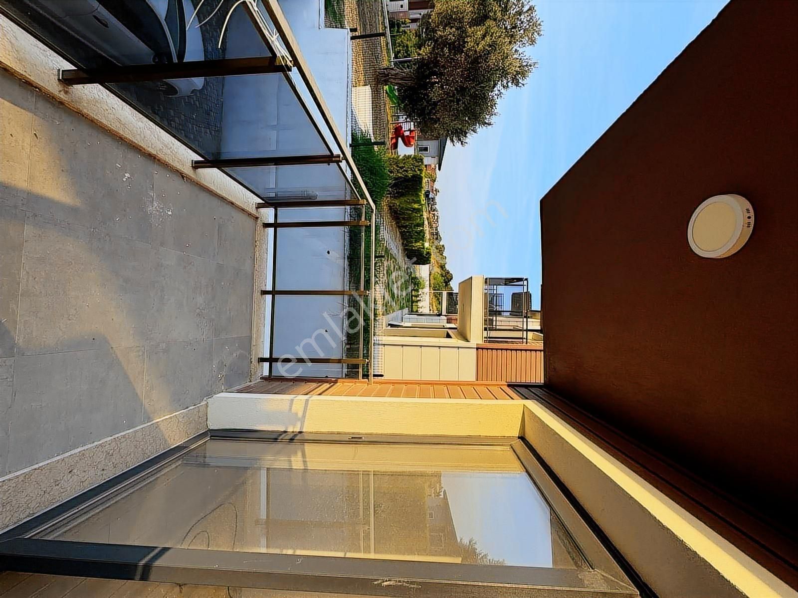 Kent Gayrimenkul'den Satılık Denize Yakın Ara Kat Daire - Görsel 19