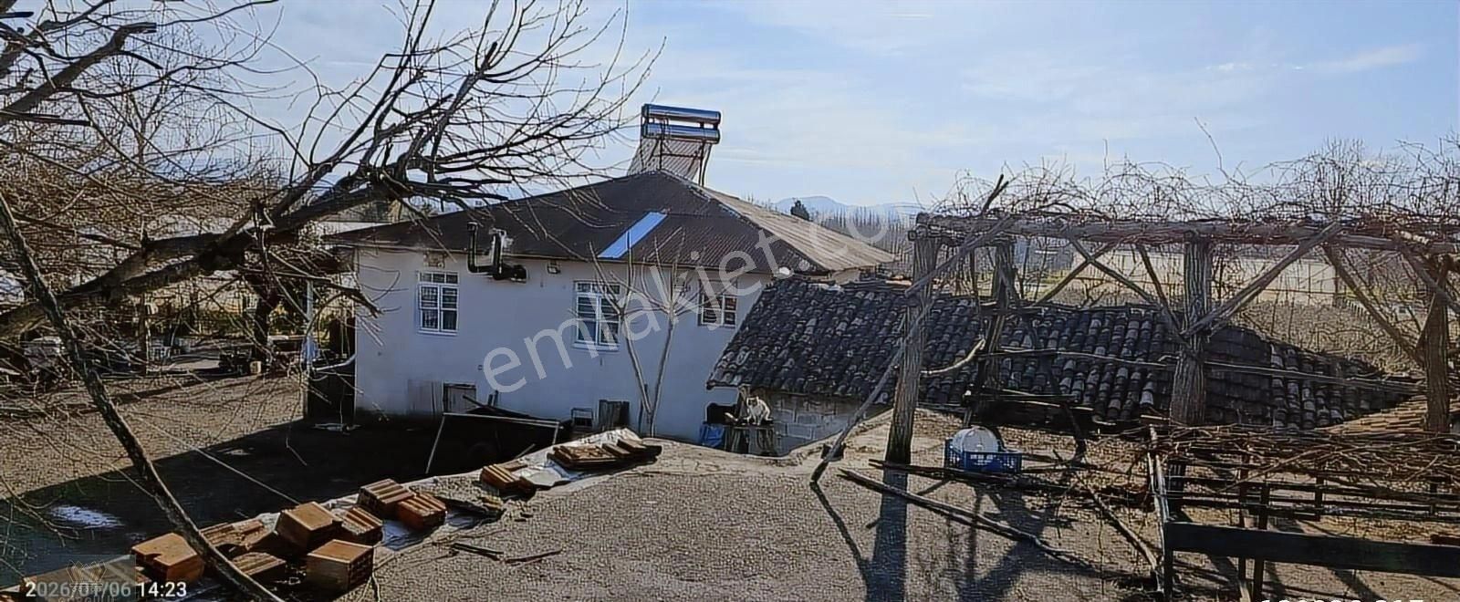 Görgülü Emlaktan Satılık Çiftlik 8801 M² - Görsel 32