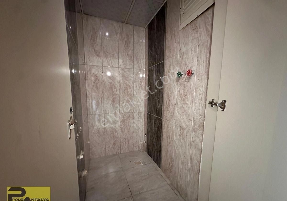 Cadde Üstünde Merkezi Konumda Satılık Asansörlü Daire - Görsel 4