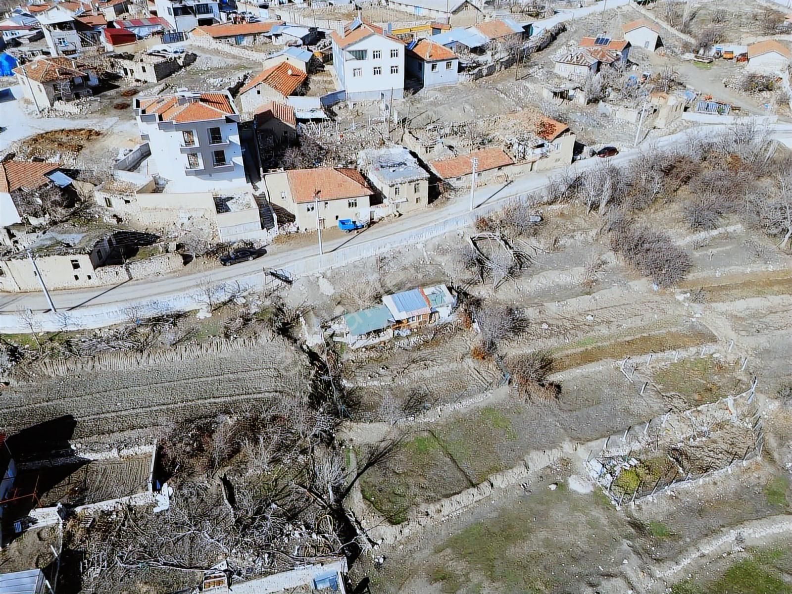 Çayırbağında 290m2 Kurulu Düzen Bahçe Evi Müstakil Tapu - Görsel 16