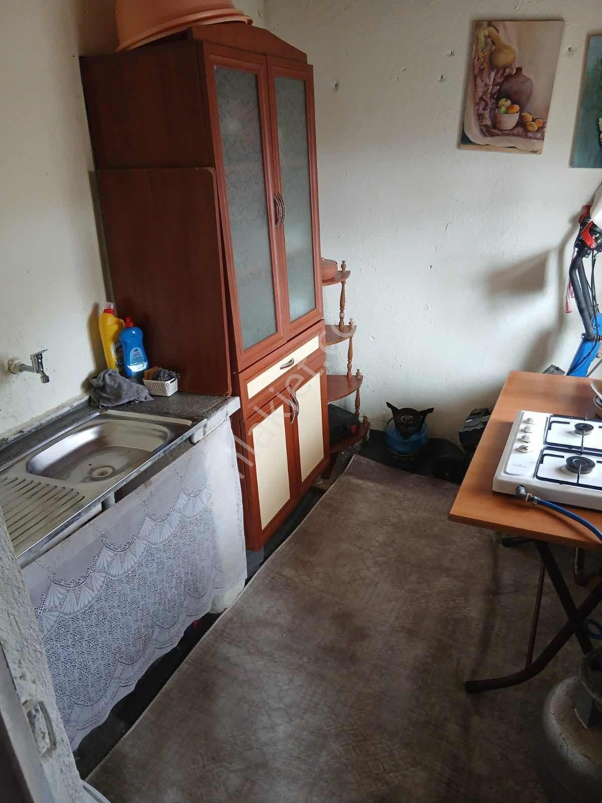 Çayırbağında 290m2 Kurulu Düzen Bahçe Evi Müstakil Tapu - Görsel 19