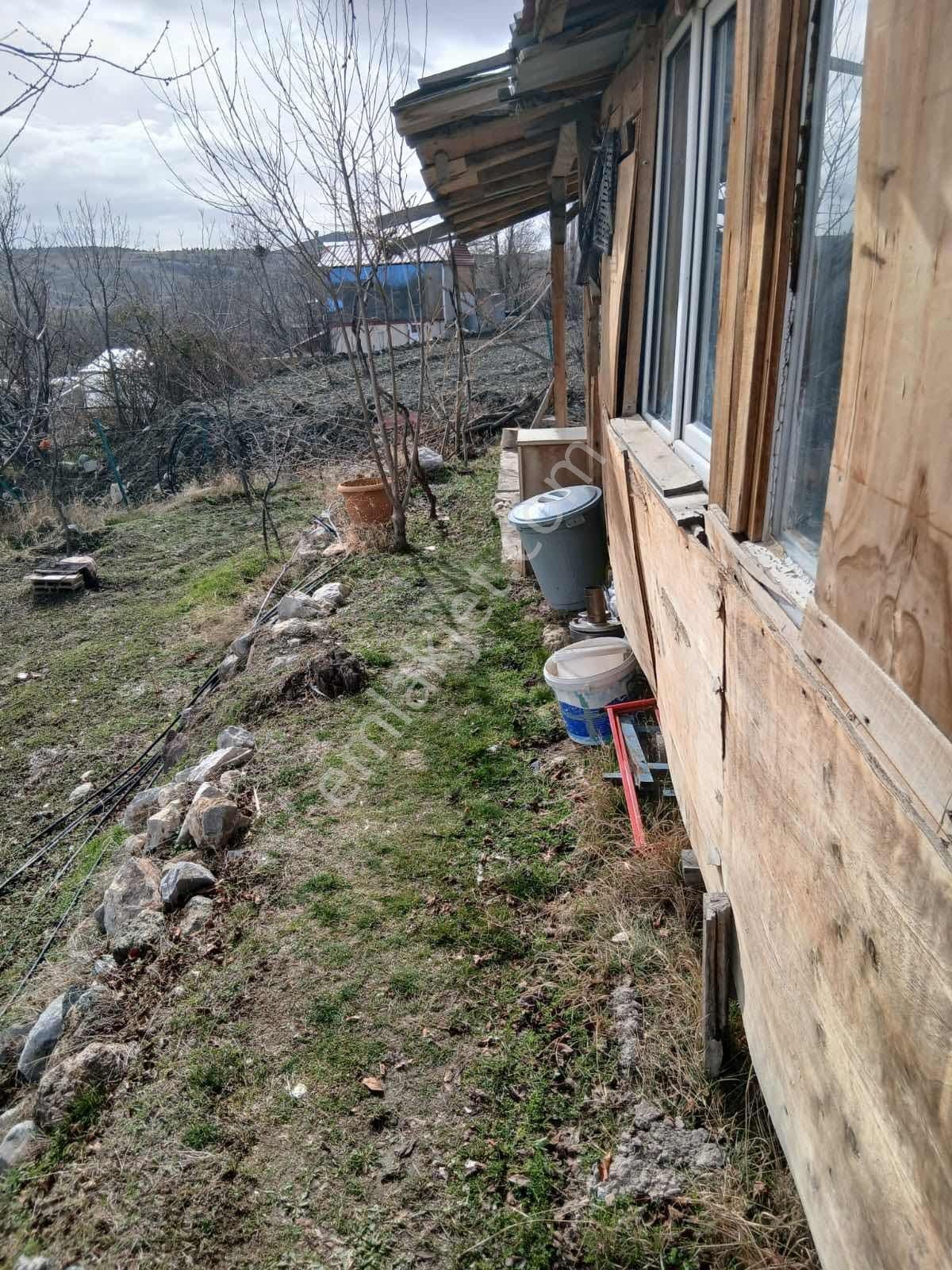 Çayırbağında 290m2 Kurulu Düzen Bahçe Evi Müstakil Tapu - Görsel 22