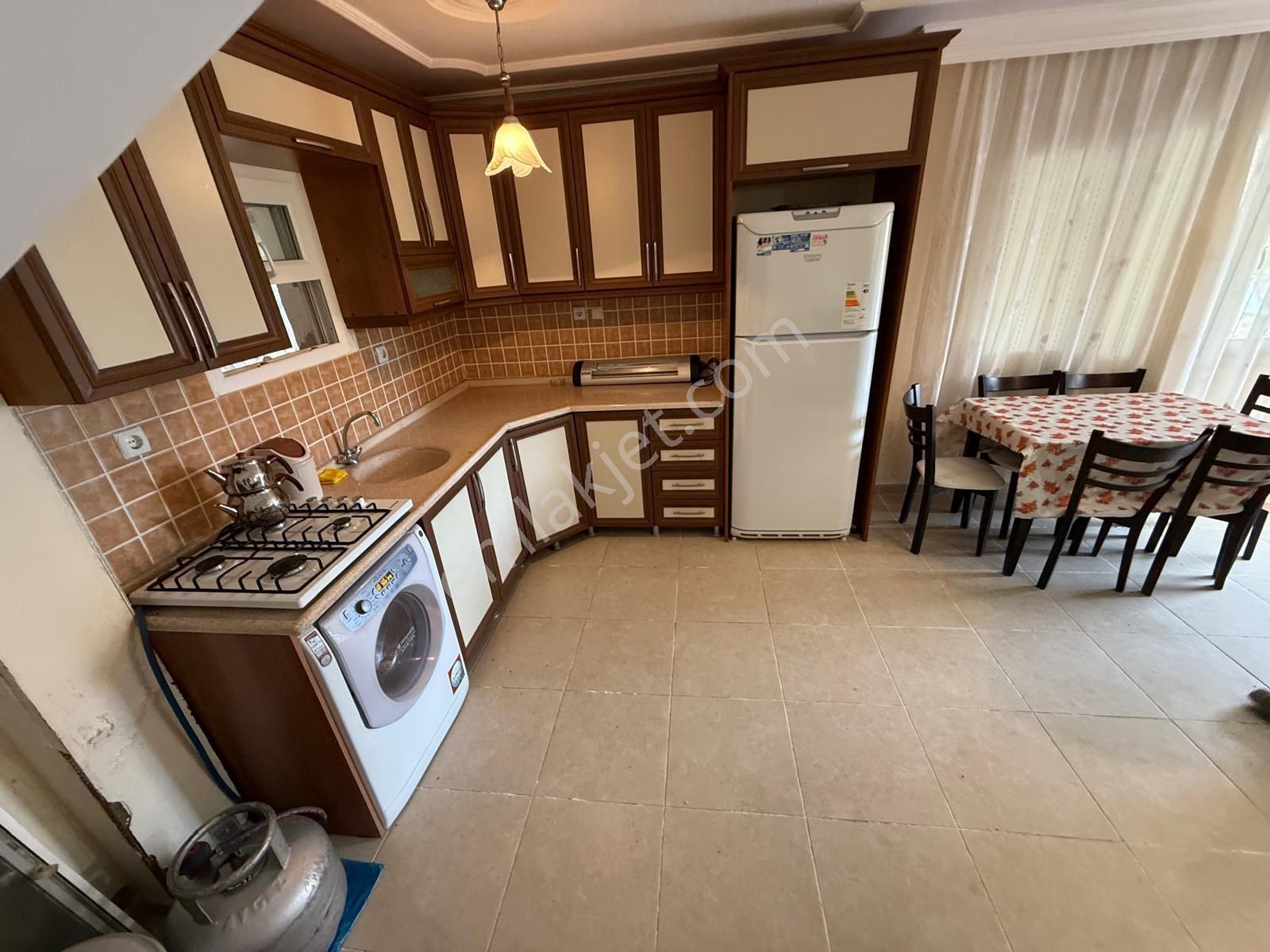 Kuşadası Davutlar’da Kelepir 3 + 1 Satılık Yazlık - Görsel 13