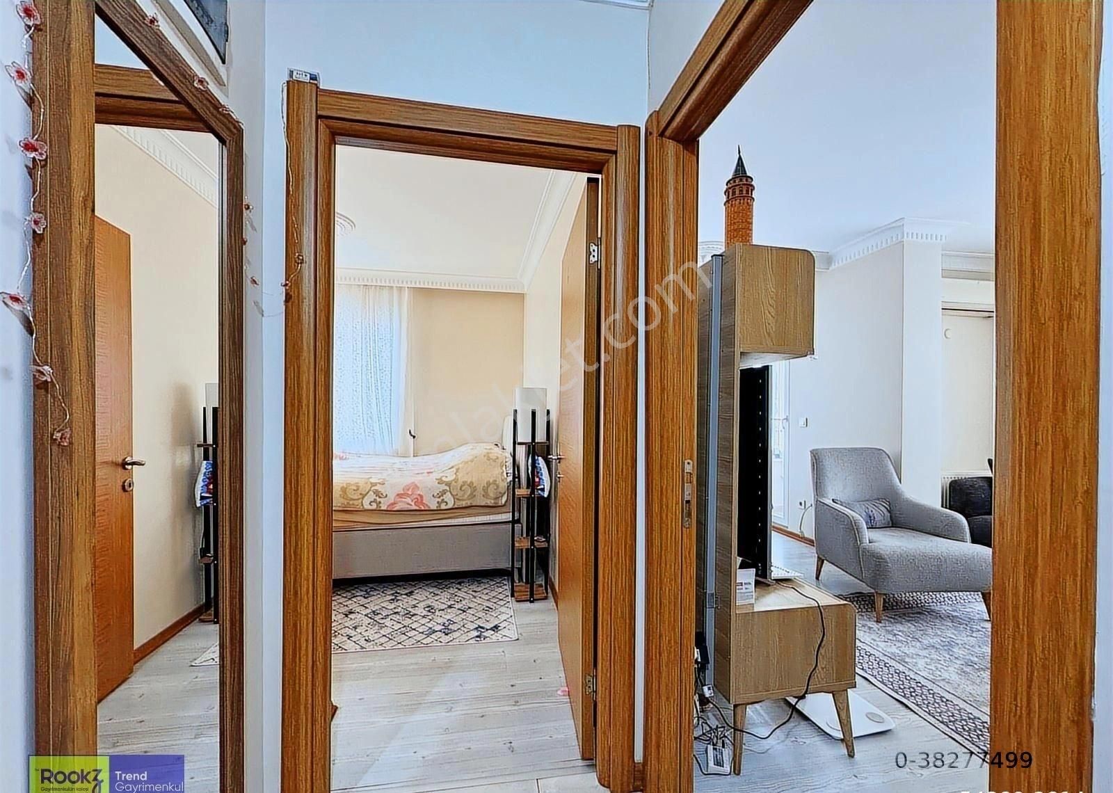 Çekmeköy Taşdelende Açık Otoparklı Klimalı 2+1 Daire - Görsel 8