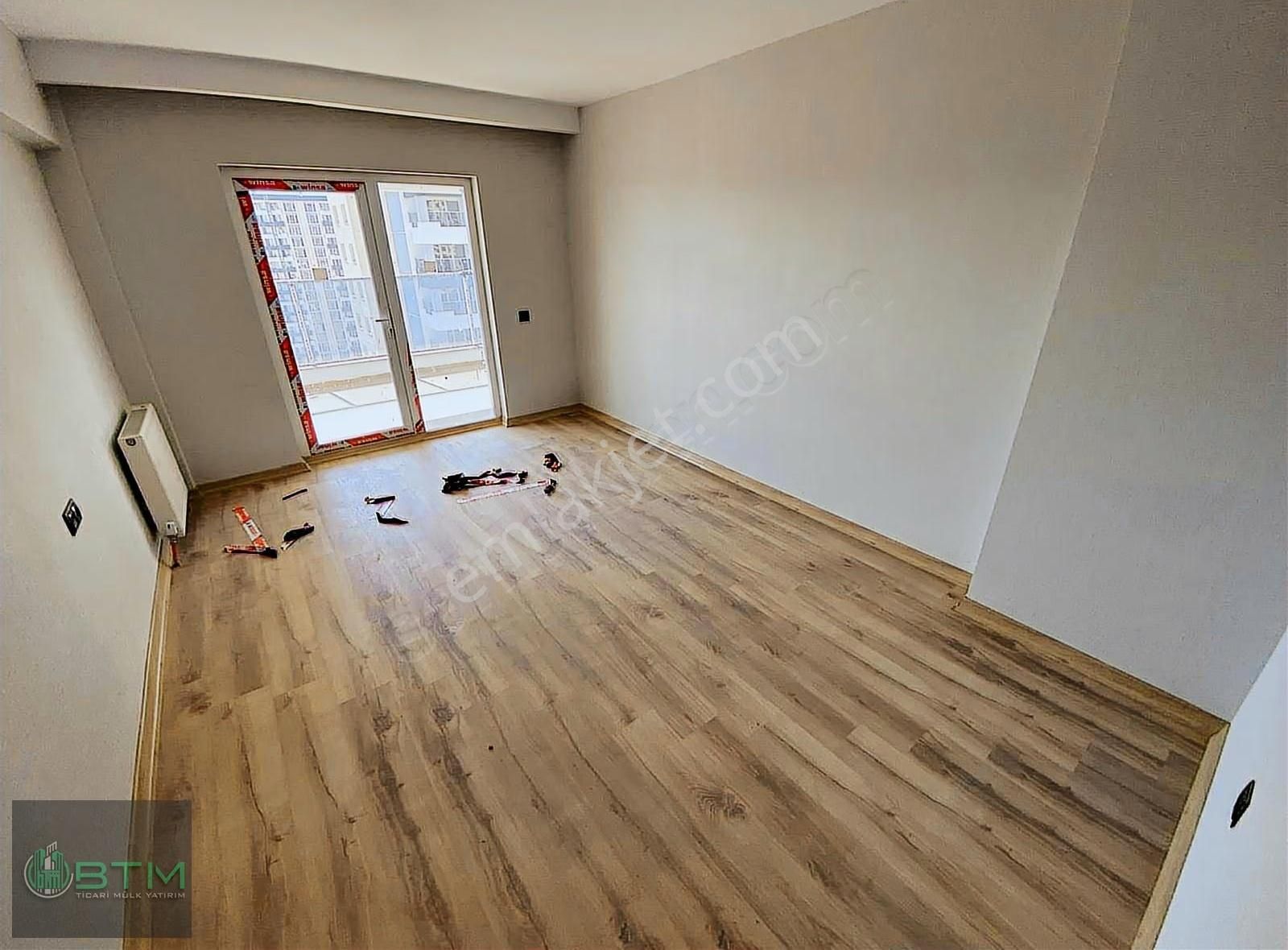 Törekent'te 3+1 Oturuma Hazır Güney Bulvara Cephe Daire Fırsatı - Görsel 13